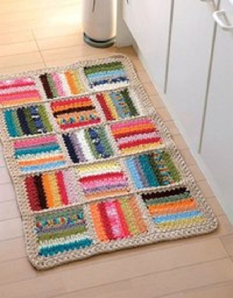 Коврик из остатков пряжи спицами Коврик из остатков пряжи спицами