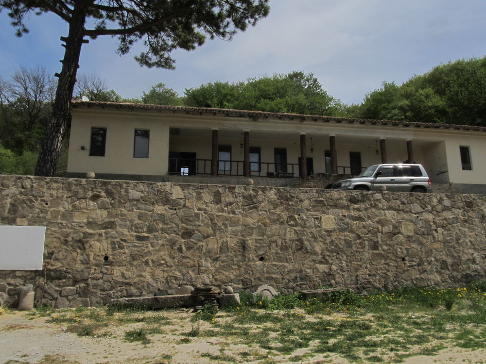 Армянский монастырь Сурб-Хач в Крыму. История в двух частях с рождением ребенка, фото № 13