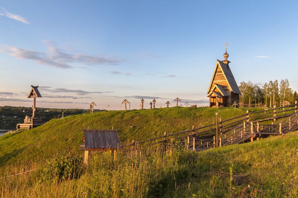 Гора левитана в плесе фото