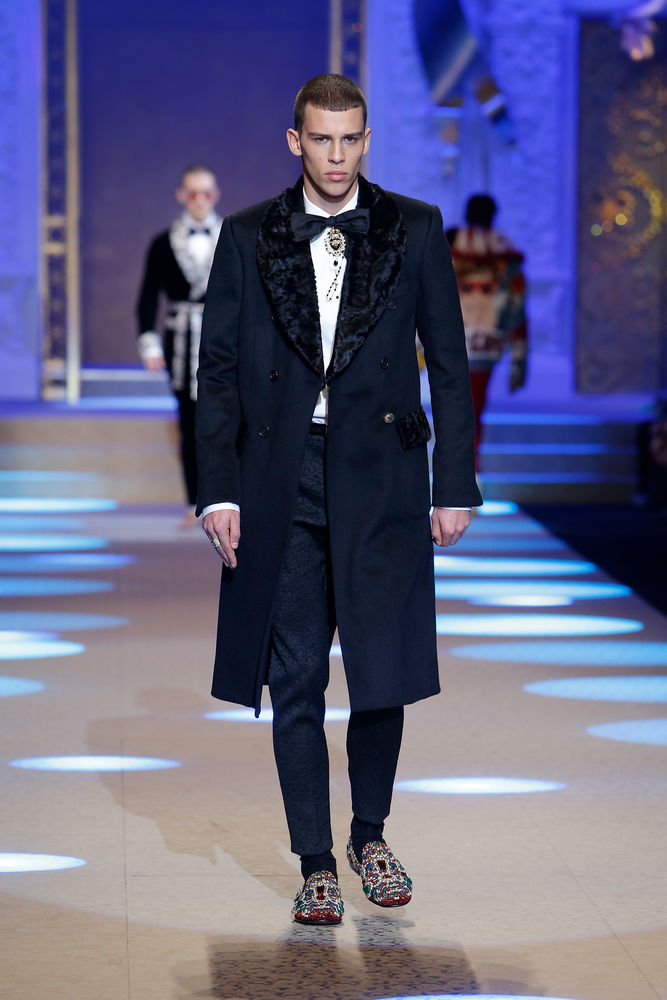 dolce and gabbana winter coat