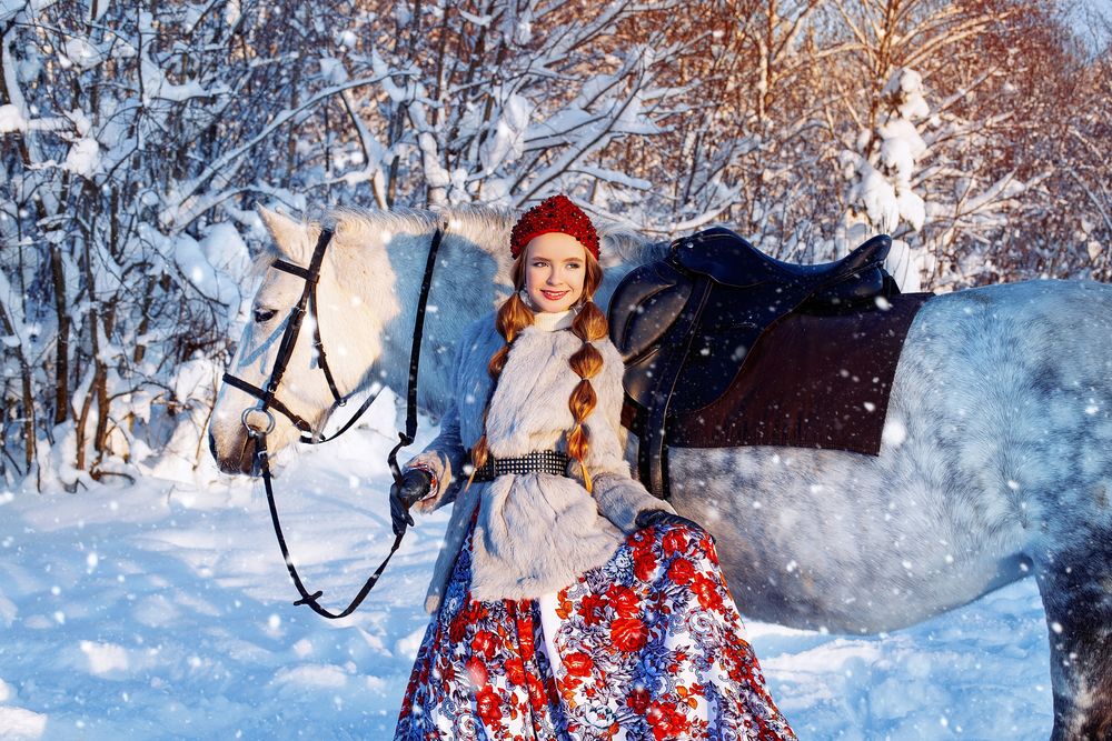 Зима красавица. Красавица зима. Русская красавица зима. Сказочная зимняя фотосессия. Зимняя сказка фотосессия.