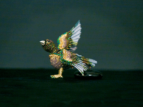 Скульптурная вышивка на примере миниатюрной птички-броши, фото № 1