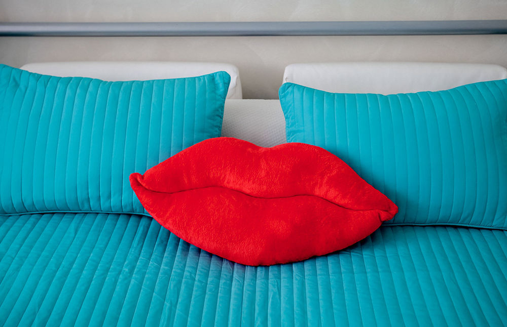 Почему нужна подушка. Идеальная подушка. Подушка "идеальный сон". Выбор подушки для сна. + Подушка розовый.