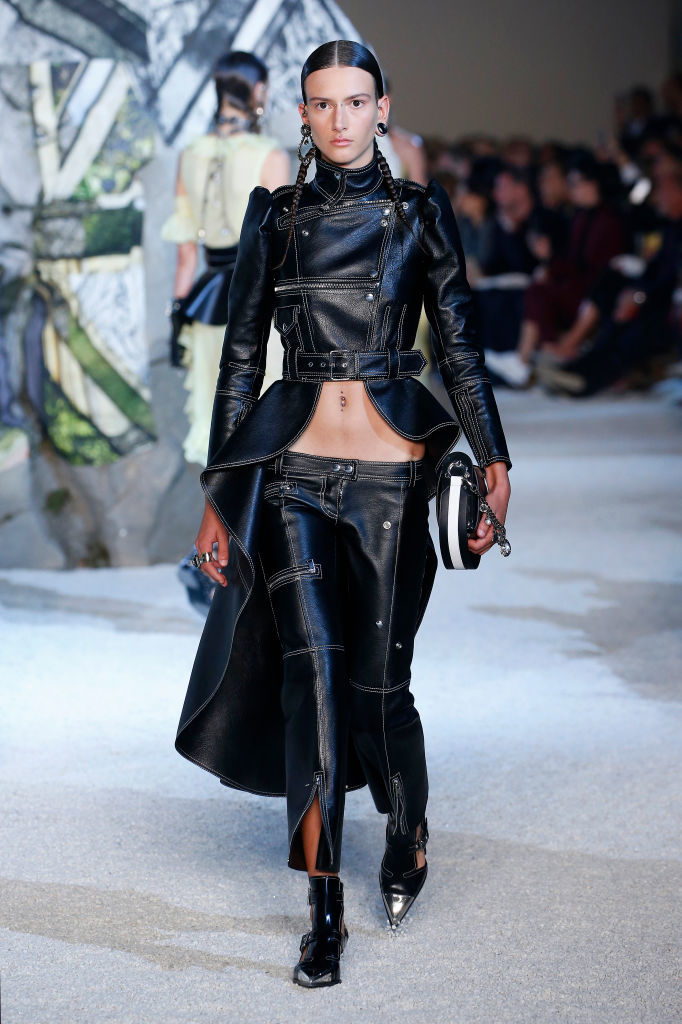 Alexander McQueen Brand Surprised the Audience with Irreconcilable ...