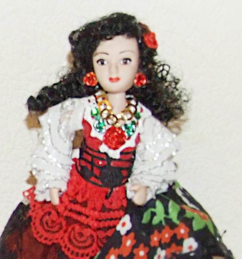 Испанка, танцующая фламенко, особенности испанского костюма, фото № 30