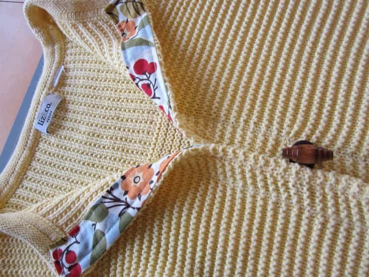 10 легких в исполнении идей, как переделать надоевший свитер в стильную вещь