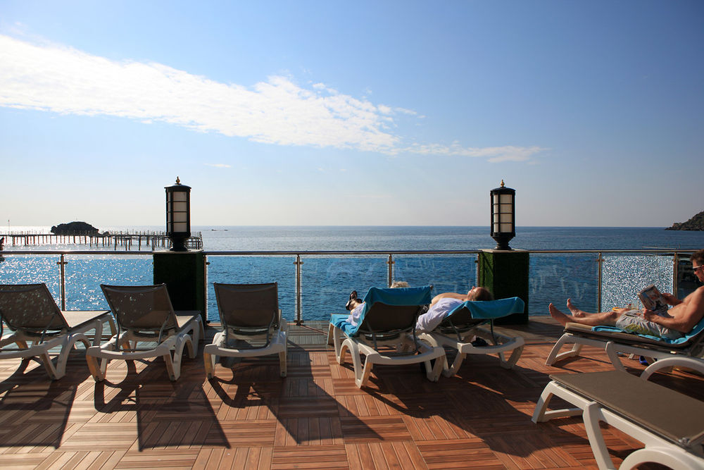 Можно ли купаться и загорать зимой в Турции?, фото № 21