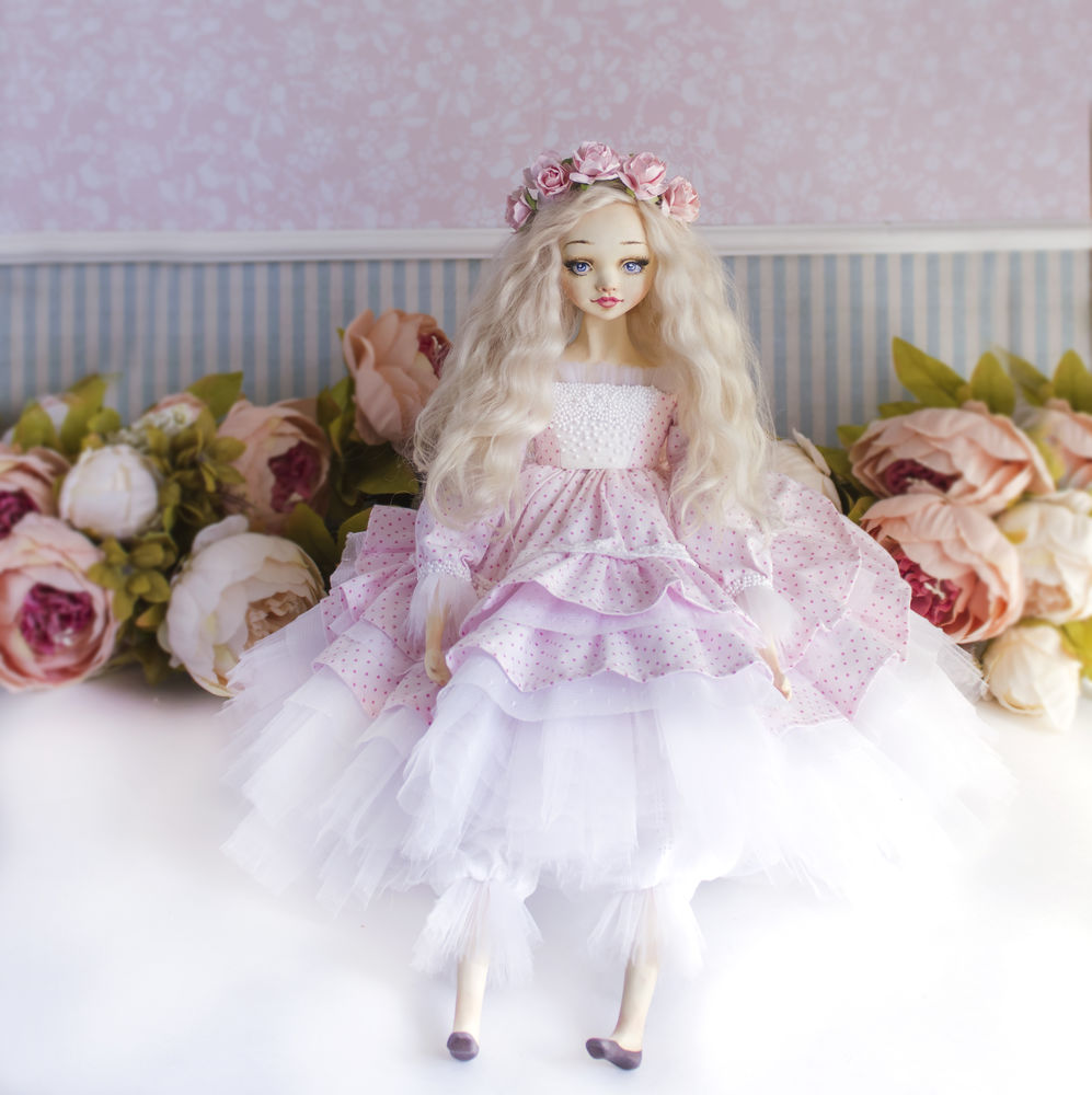 interior collectible doll interior collectible doll
