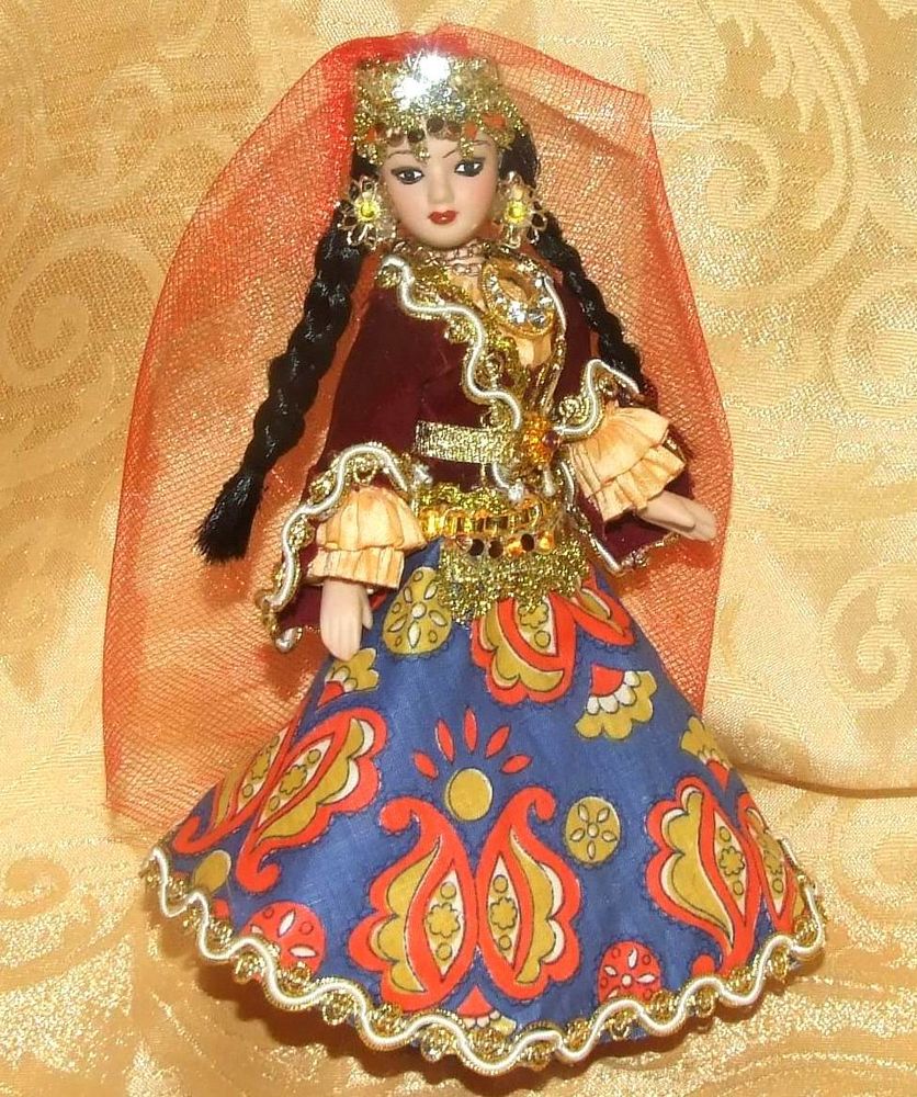 ДЕАГОСТИНИ кукла азербайджанка
