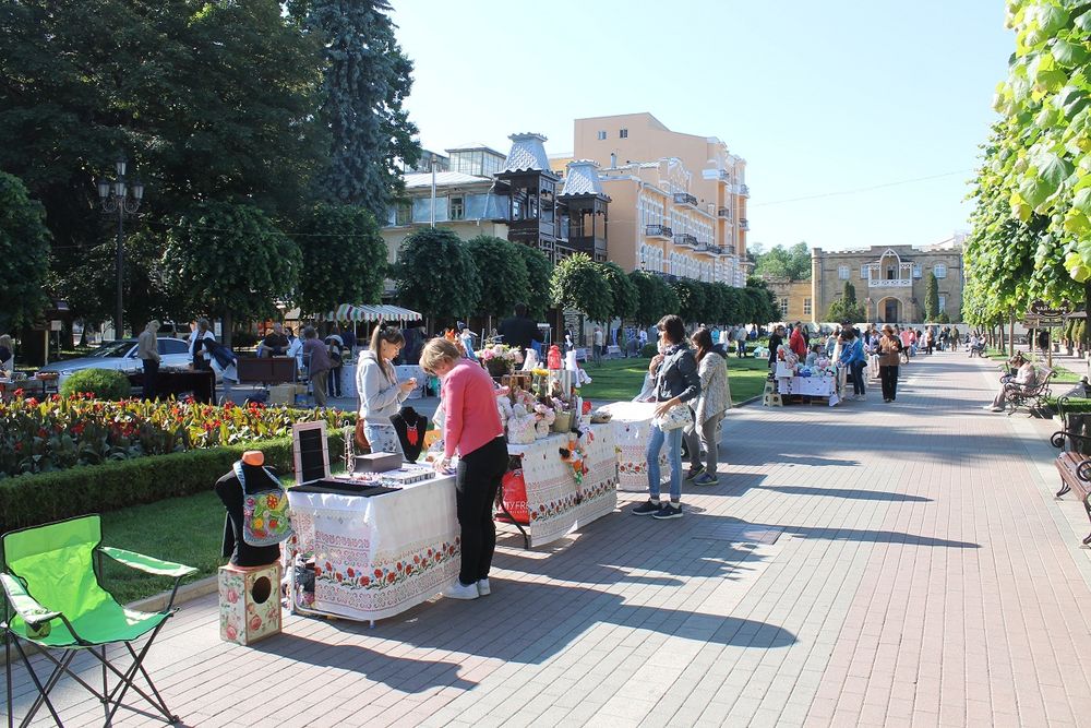 Украинская ярмарка. Ярмарка 3 6. Кубанская ярмарка. Красного маяка вл 3. Ул щепкина вл 47 стр 1-2 ярмарка выходного дня.