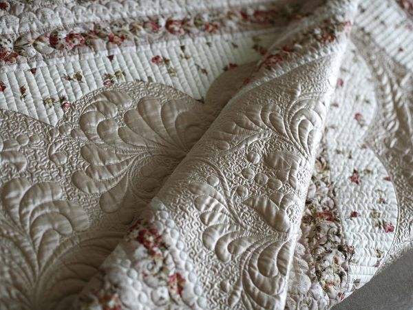 Learn the Art of Quilting. A Delicate