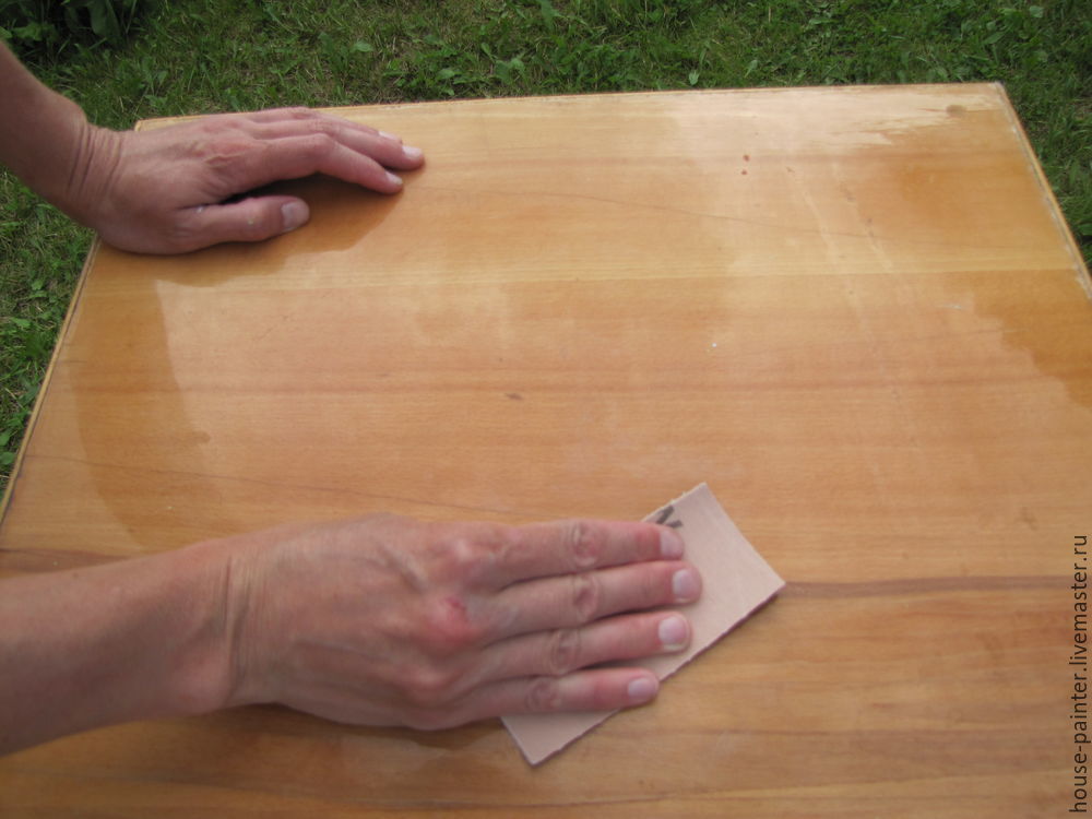 Осваиваем простые техники окрашивания и декорирования лакированного столика, фото № 5