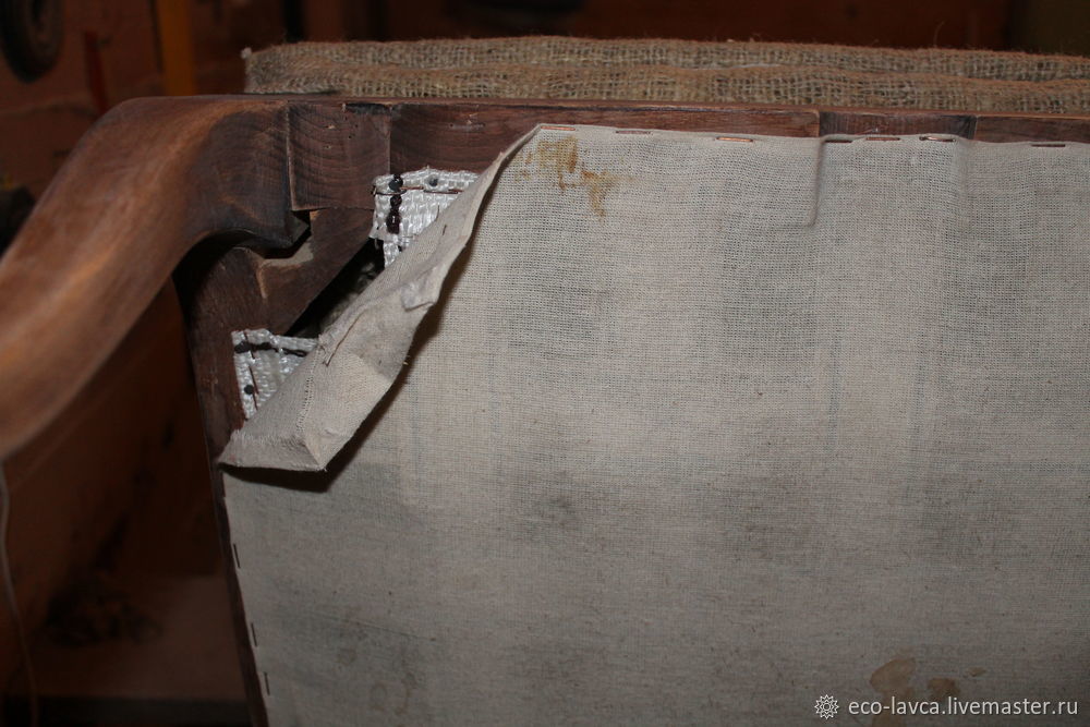 Druhý život. Restaurování starého křesla, foto č. 14