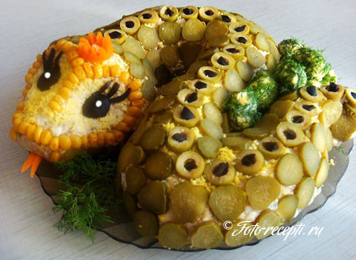 Новый год 2013: Новогодние салаты в виде змеи (новогодние рецепты)