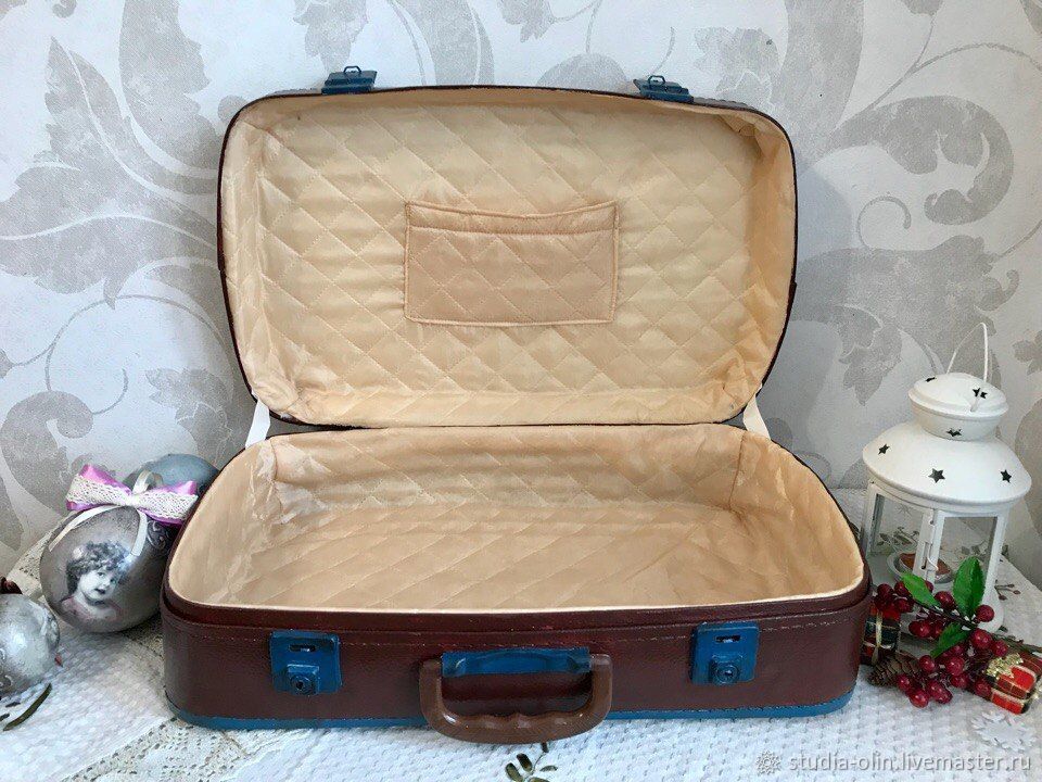 Переделываем старый чемодан в новогодний чемодан для елочных игрушек, фото № 34
