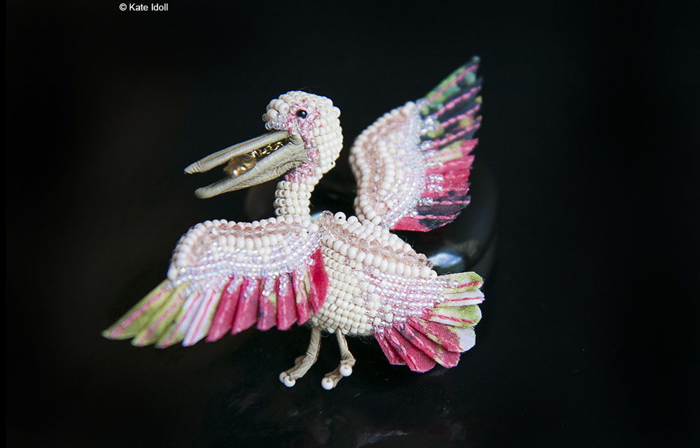 Скульптурная вышивка на примере миниатюрной птички-броши, фото № 3