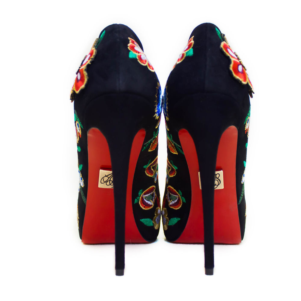 Туфли с вышивкой by Anastasia Suvaryan (видео): Новости магазинов в ...