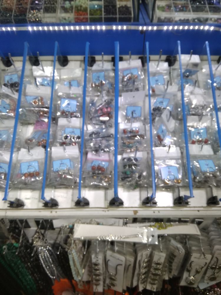 комплектующие севастополь. комплектующие севастополь. отдает запчасть. эмикс автозапчасти. комплектующие севастополь.