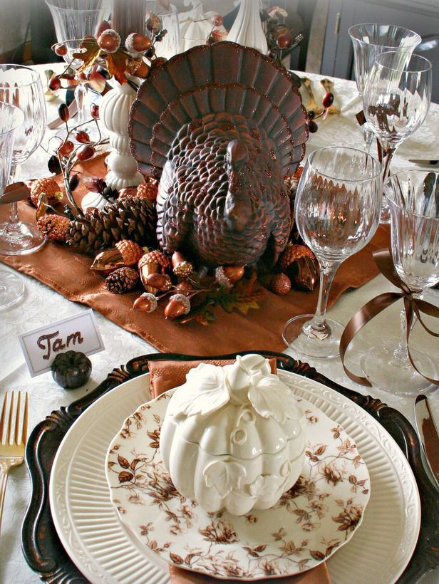 Thanksgiving Table Settings