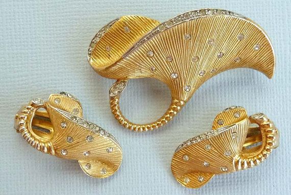 Vintage Mushroom Brooch Earrings w/ Whimsical by thejewelseeker, $22.50