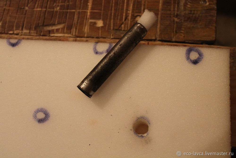 Druhý život. Restaurování starého křesla, foto č. 9