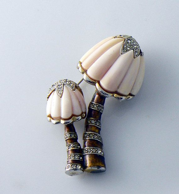 Signed Hattie Carnegie Double Mushroom Brooch Peach Themoplastic Rhinestones