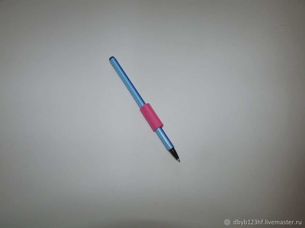 Pen-spinning: искуство крутить ручку