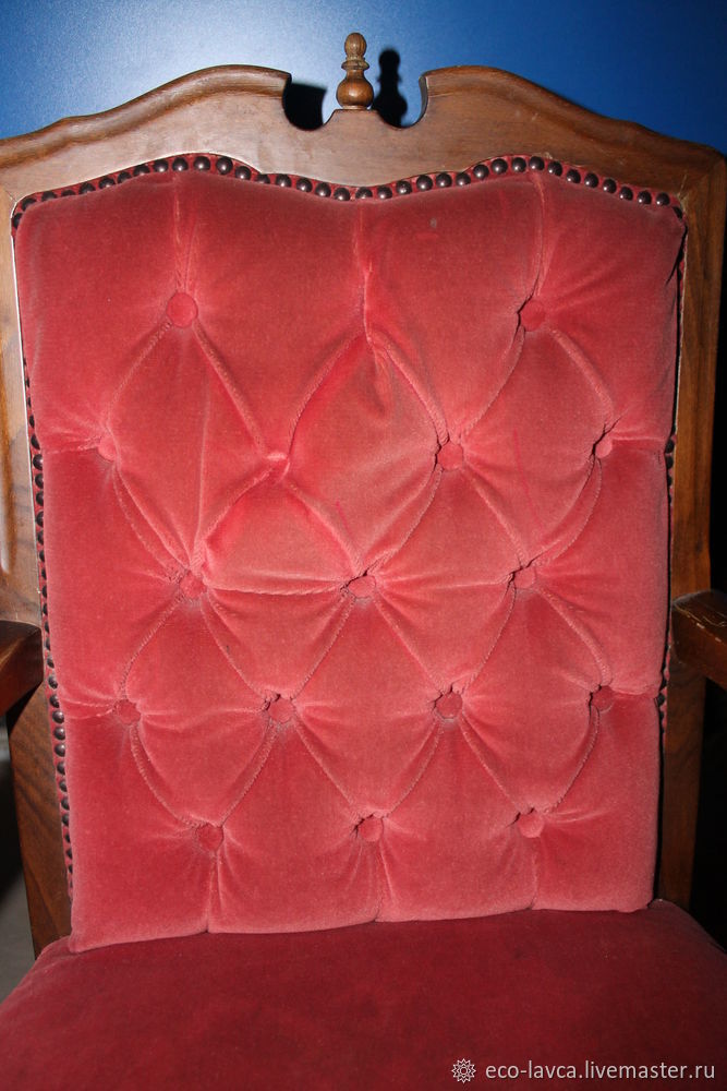 Druhý život. Restaurování starého křesla, foto č. 3