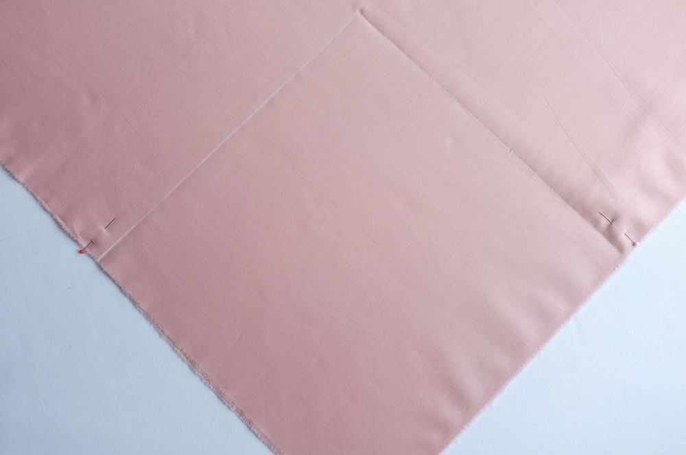 Сшейте лист натуральной ткани с резинкой, рисунок № 8