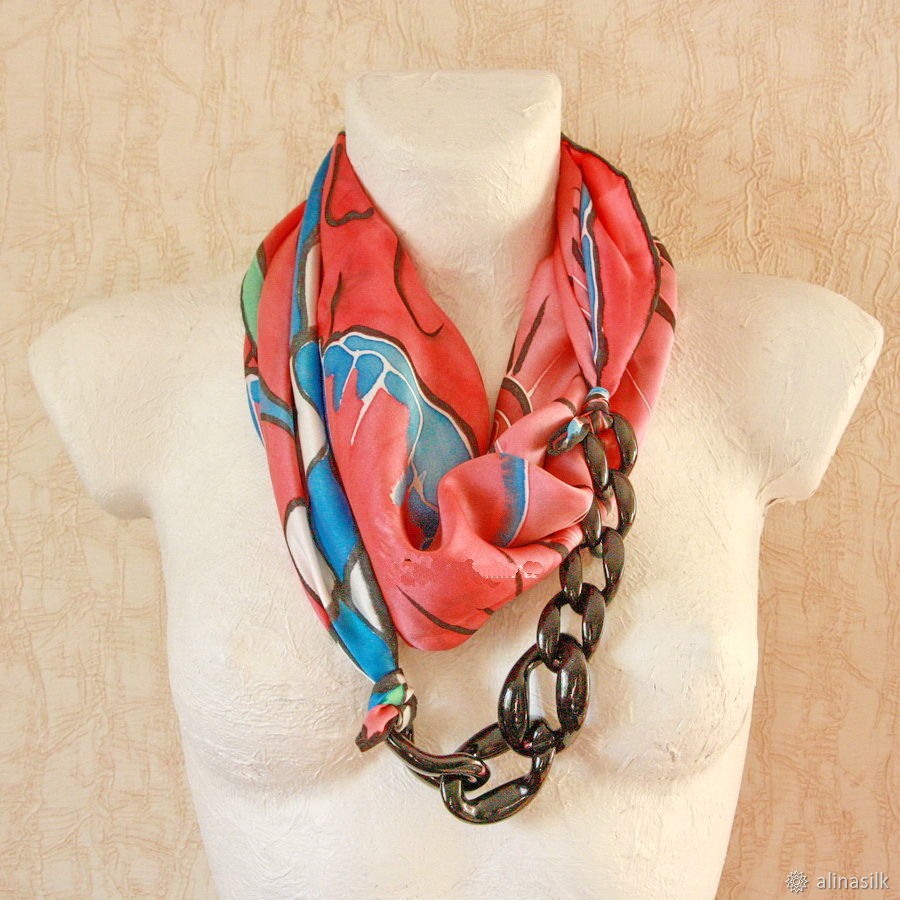 Как носить и красиво завязывать шарф на шее?