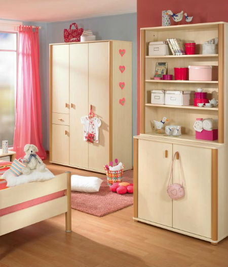 Шкаф с принцессами для девочки
