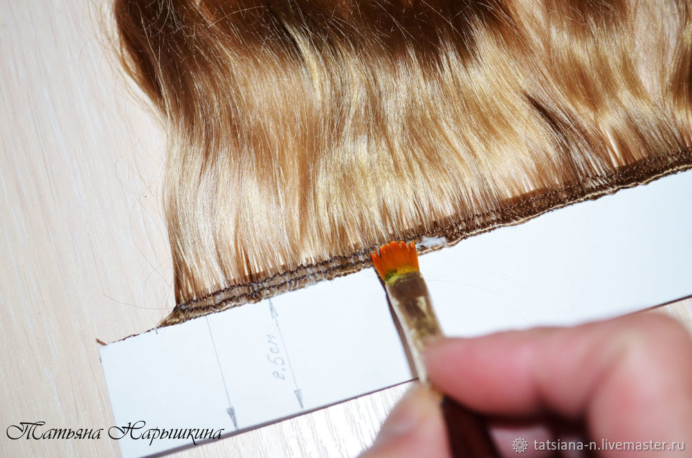 Как обесцветить волосы на трессах