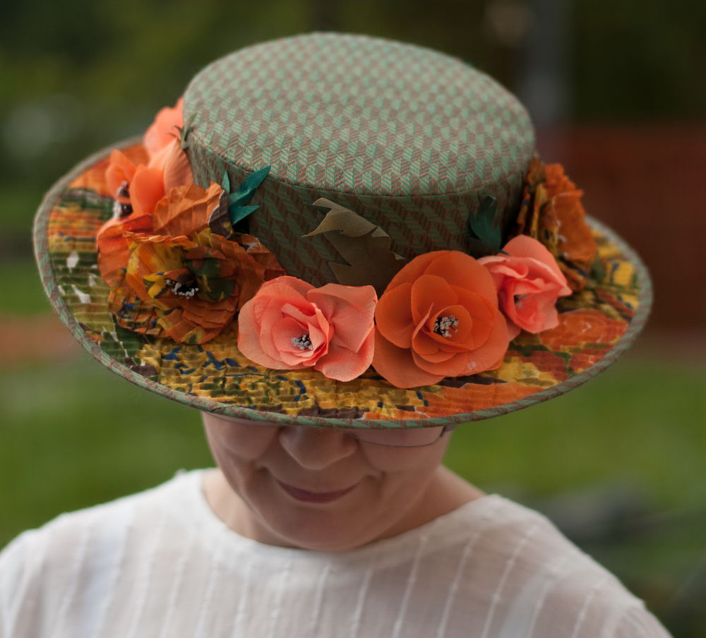 Шляпа растение. Шляпка. Декоративная шляпка. Украсить шляпу. Декор из шляп.