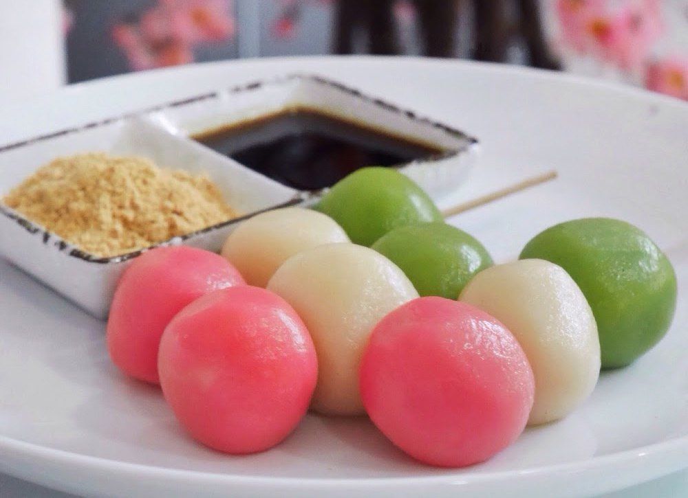 Мир японских десертов: от нежных вагаси до современных лакомств