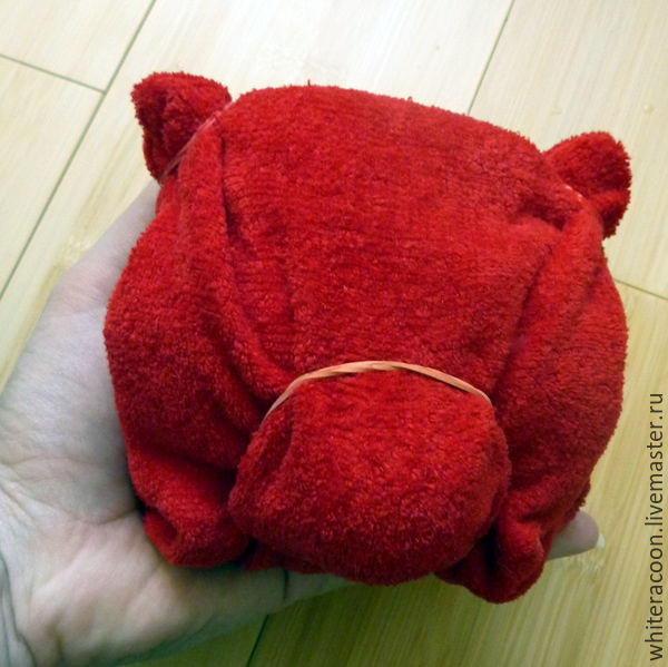 Упаковка из полотенца в форме медведя, фото № 15