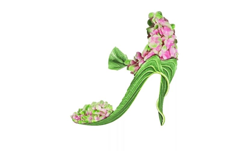 Обувь из цветов