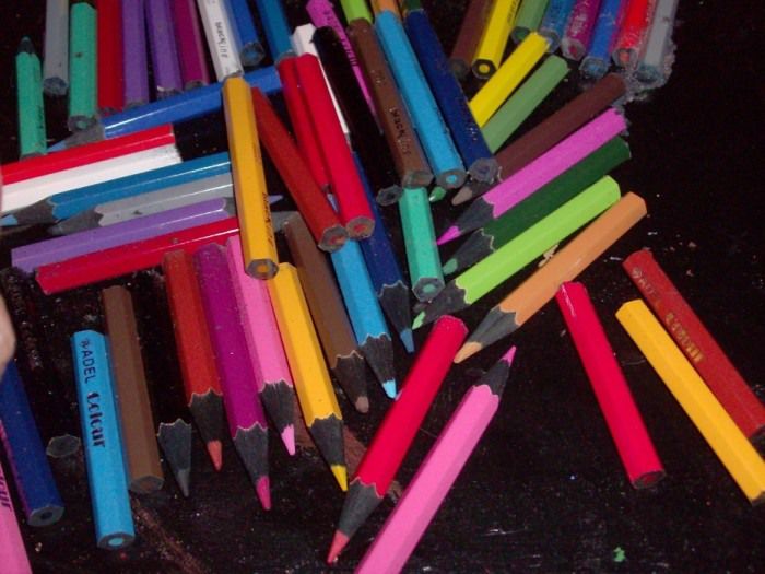 Как выполнить дизайнерские изделия из обычных карандашей