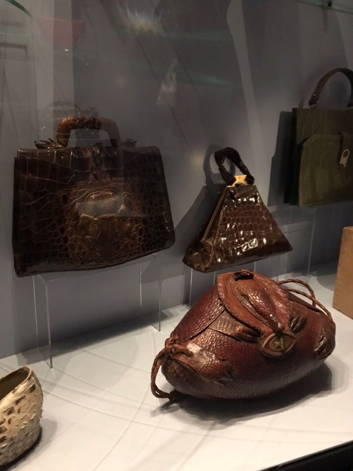 Museum of Bags / Tassenmuseum Amsterdam