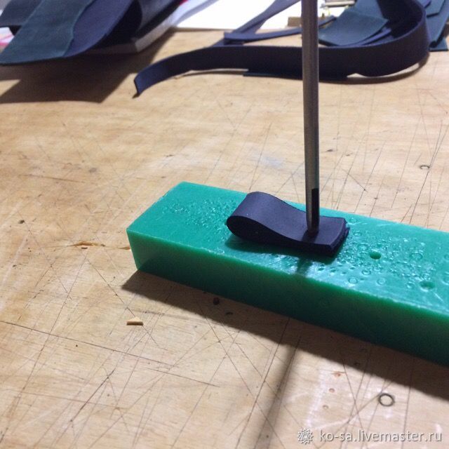 Делаем кожаный блокнот-органайзер формата А4, фото № 9