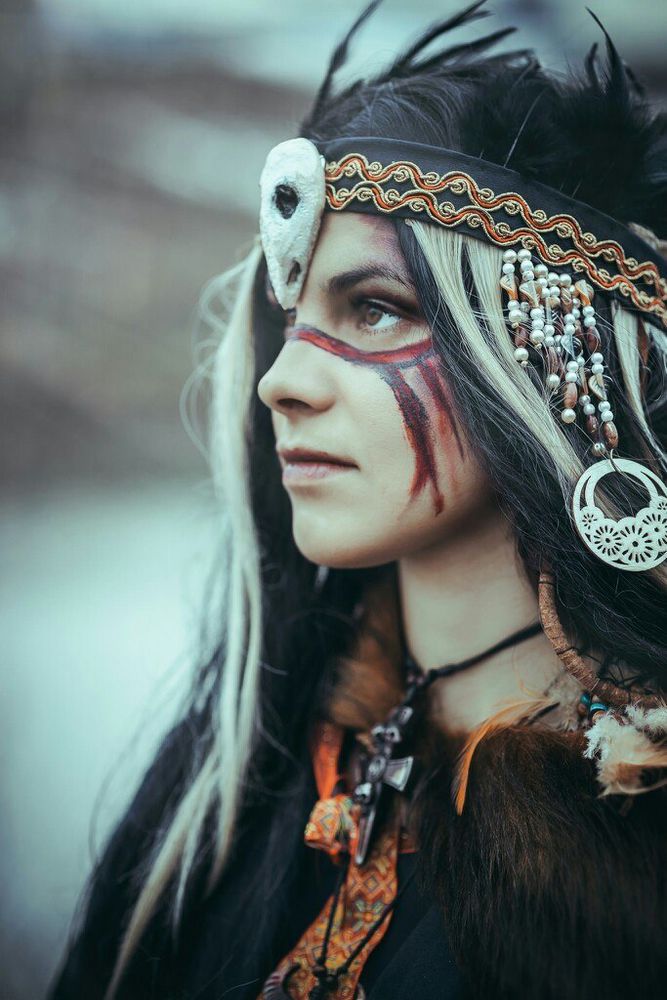 Картинки девушка шаманка