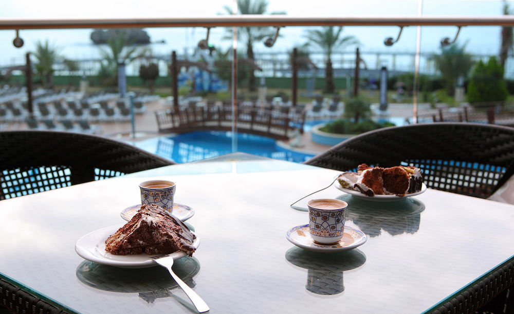 Можно ли купаться и загорать зимой в Турции?, фото № 30