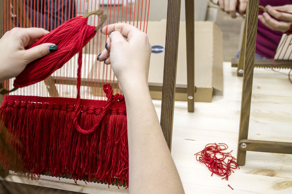 Vg51366. рукоделие ткачество. ручное ткачество. загородникова наталья ткачество. вязальный станок лум.