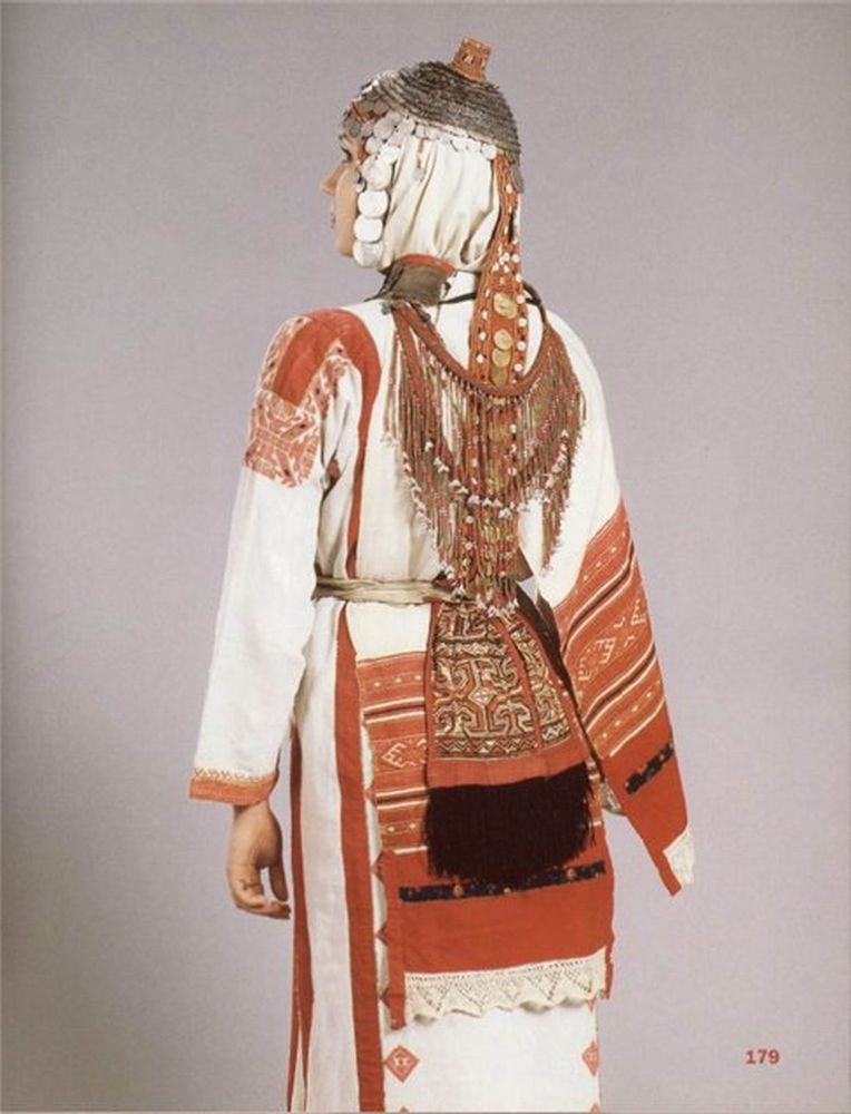Народный чувашский костюм фото