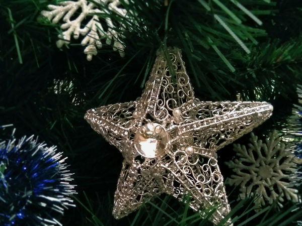 Крутим ажурную ледяную звездочку из проволоки | Ярмарка Мастеров - ручная работа, handmade