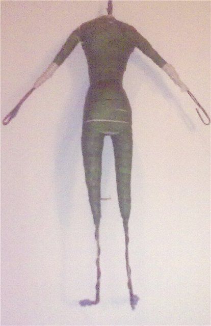 Формирование тела куклы на проволочном каркасе, фото № 9