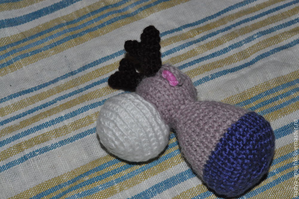 Как связать милого новогоднего оленя, фото № 9