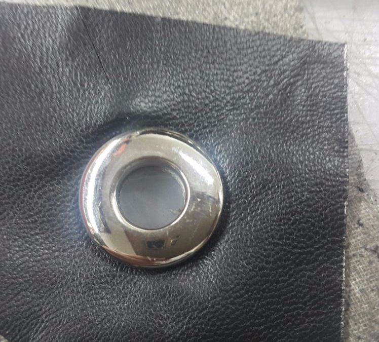 Tutorial on How to Insert a Grommet Livemaster